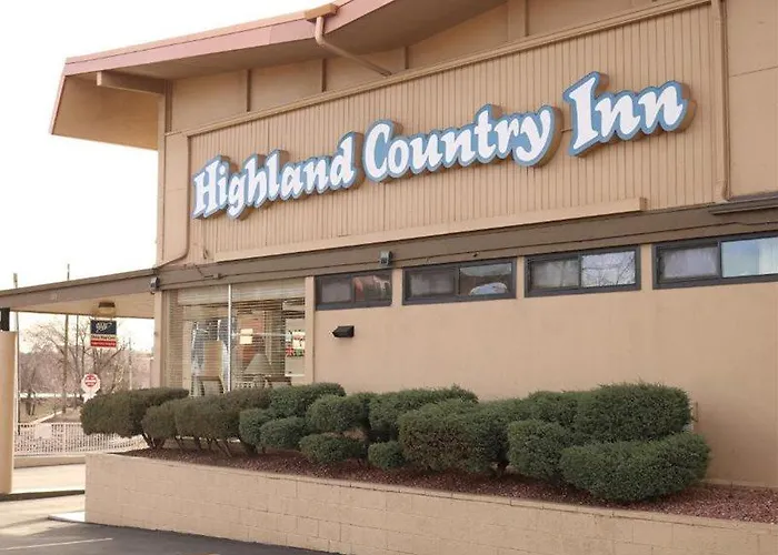Highland Country Motel