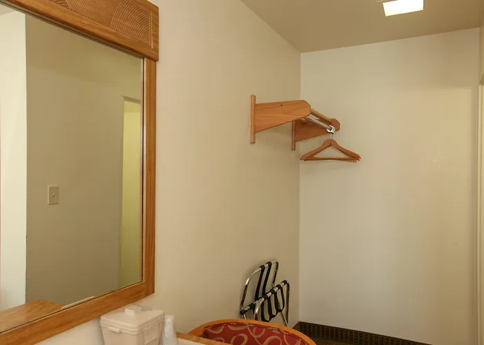 Highland Country Motel 2*