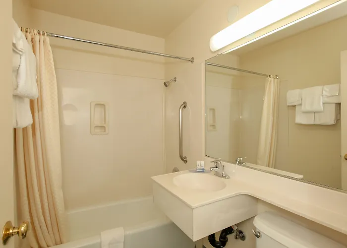 Highland Country Motel 2*