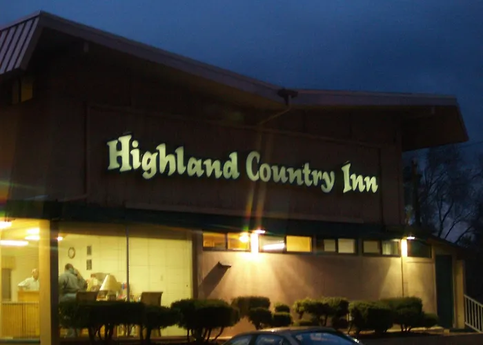 Highland Country Motel